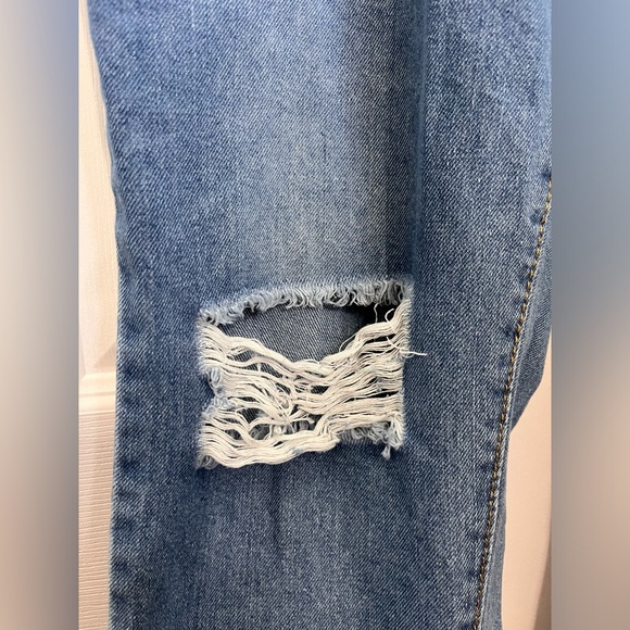 Ripped Mom/Boyfriend Jeans, Blue Denim, size small - Picture 6 of 6
